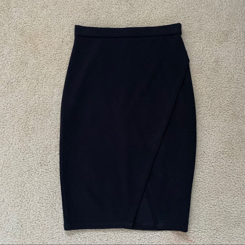 Black pencil skirt with slit